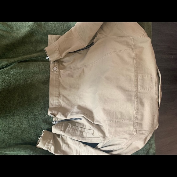 Men’s Brown Ripped Jean Jacket - Picture 3 of 3